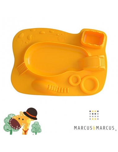 Marcus & Marcus Βρεφικός δίσκος φαγητού & δραστηριοτήτων σιλικόνης Κίτρινη Καμηλοπάρδαλη